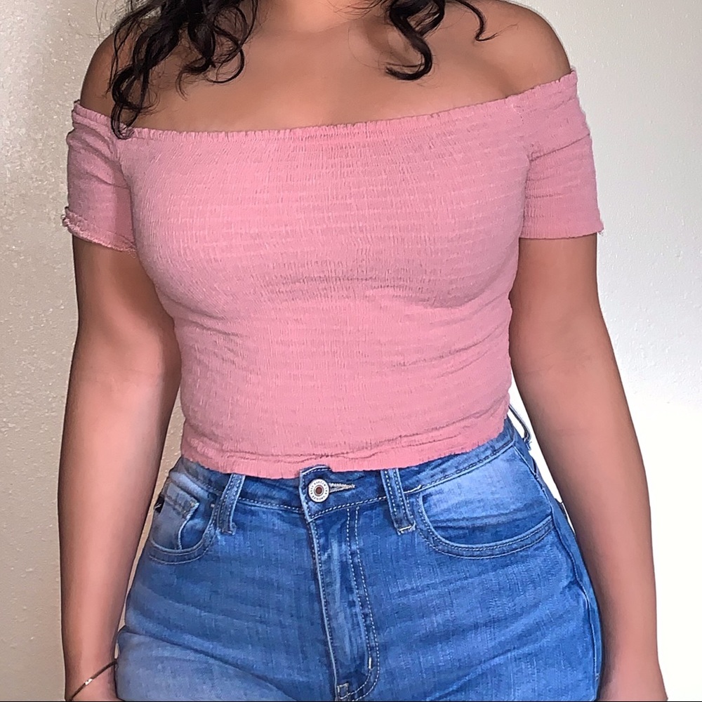 Cropped pink off the shoulder